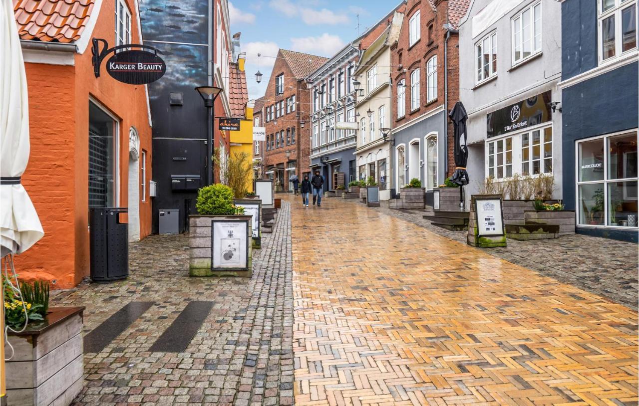 Amazing Apartment In Aabenraa With Wifi Bagian luar foto